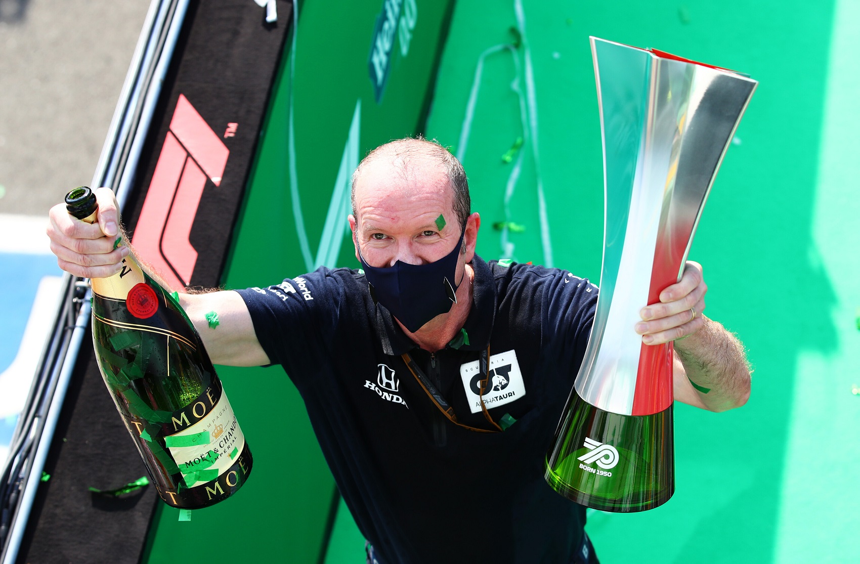 Nehéz helyzetbe került az idei Brazil Nagydíj, állítja egy csapatmenedzser