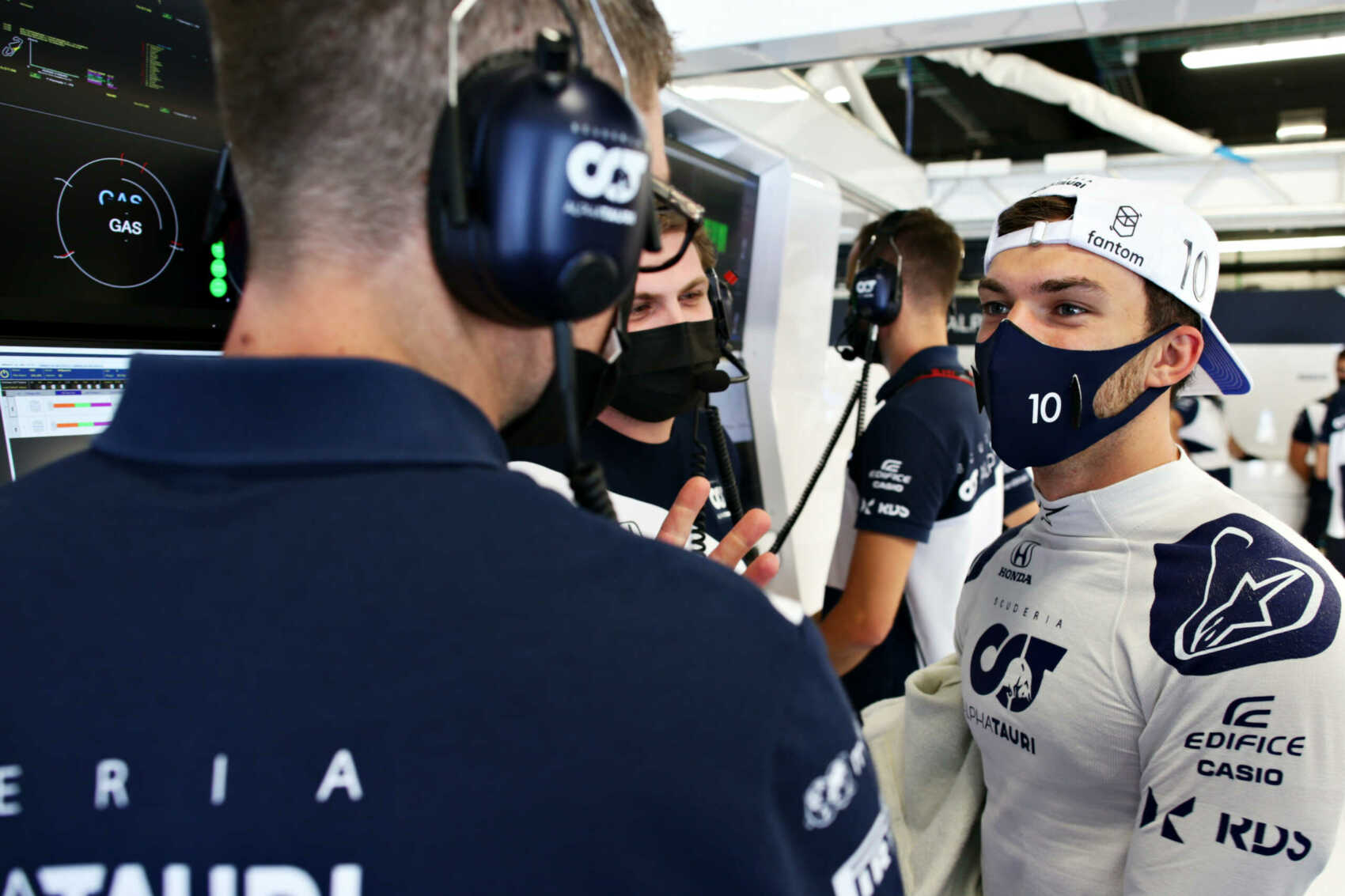 Gasly dühös magára a hibája után