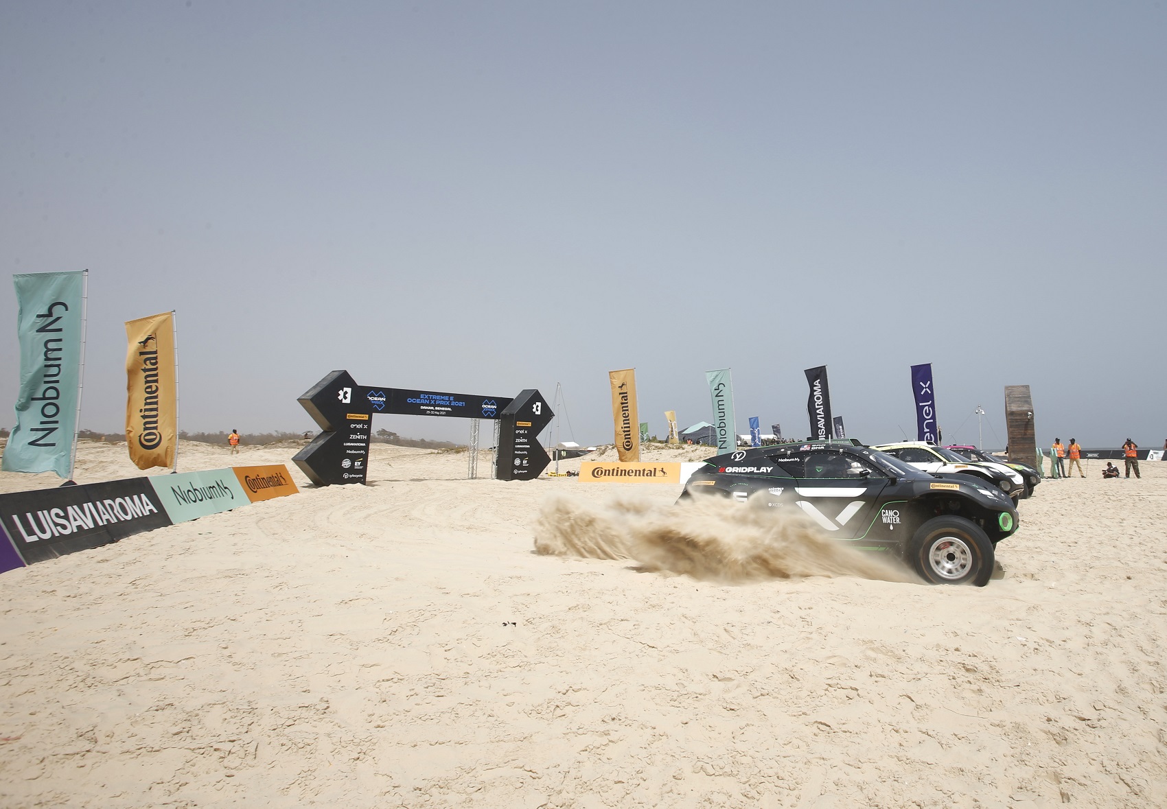 Rosberg győzedelmeskedett Dakarban, az Extreme E második versenyén!