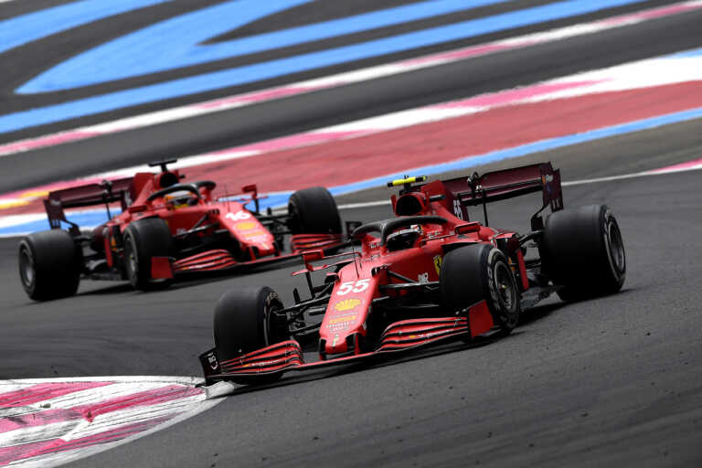Jelentős motorfejlesztéssel készül a Ferrari