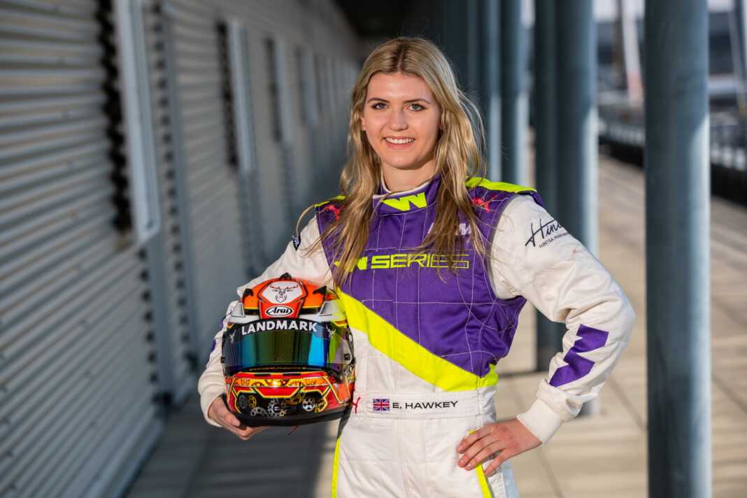 Esmee Hawkey, W Series, DTM, racingline.hu