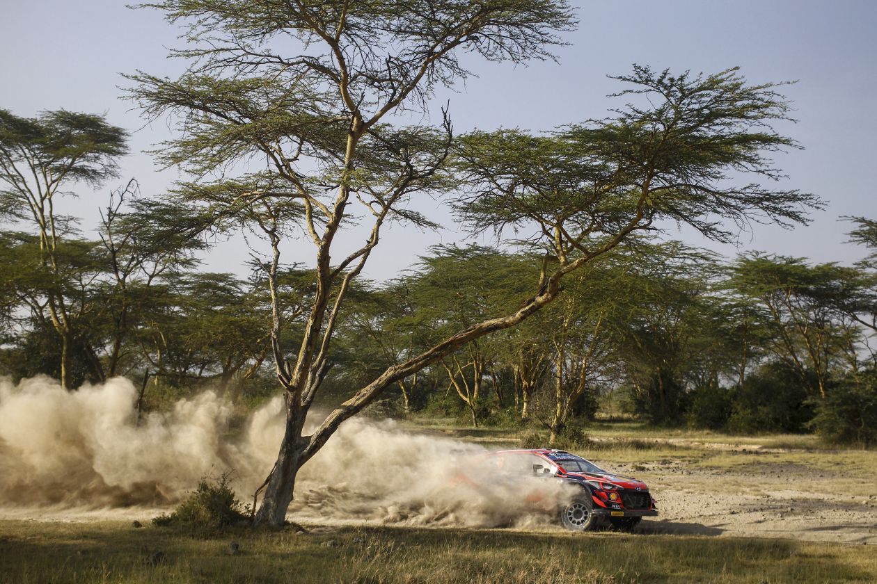 Már vihar is volt a Safari Rallyn – mi jöhet még?