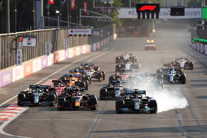 F1, Sergio Pérez, Lewis Hamilton, Red Bull, Mercedes, Masi