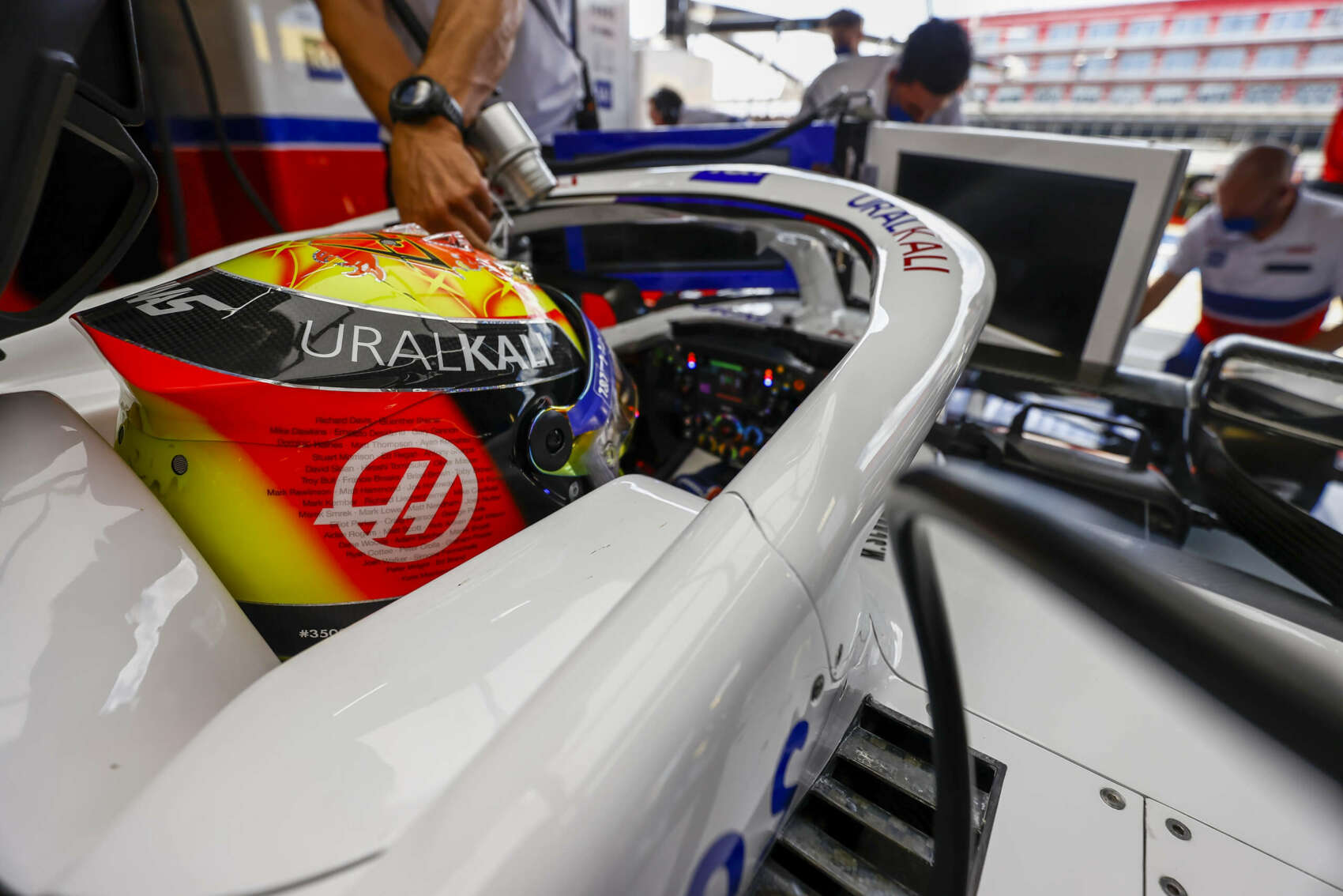 Schumachernek nem jött be annyira a sprintkvalifikáció