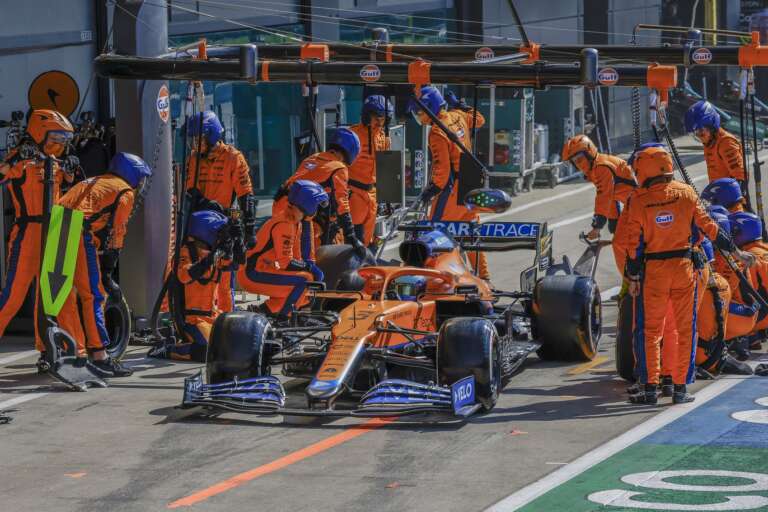 Daniel Ricciardo, McLaren, kerékcserék, F1