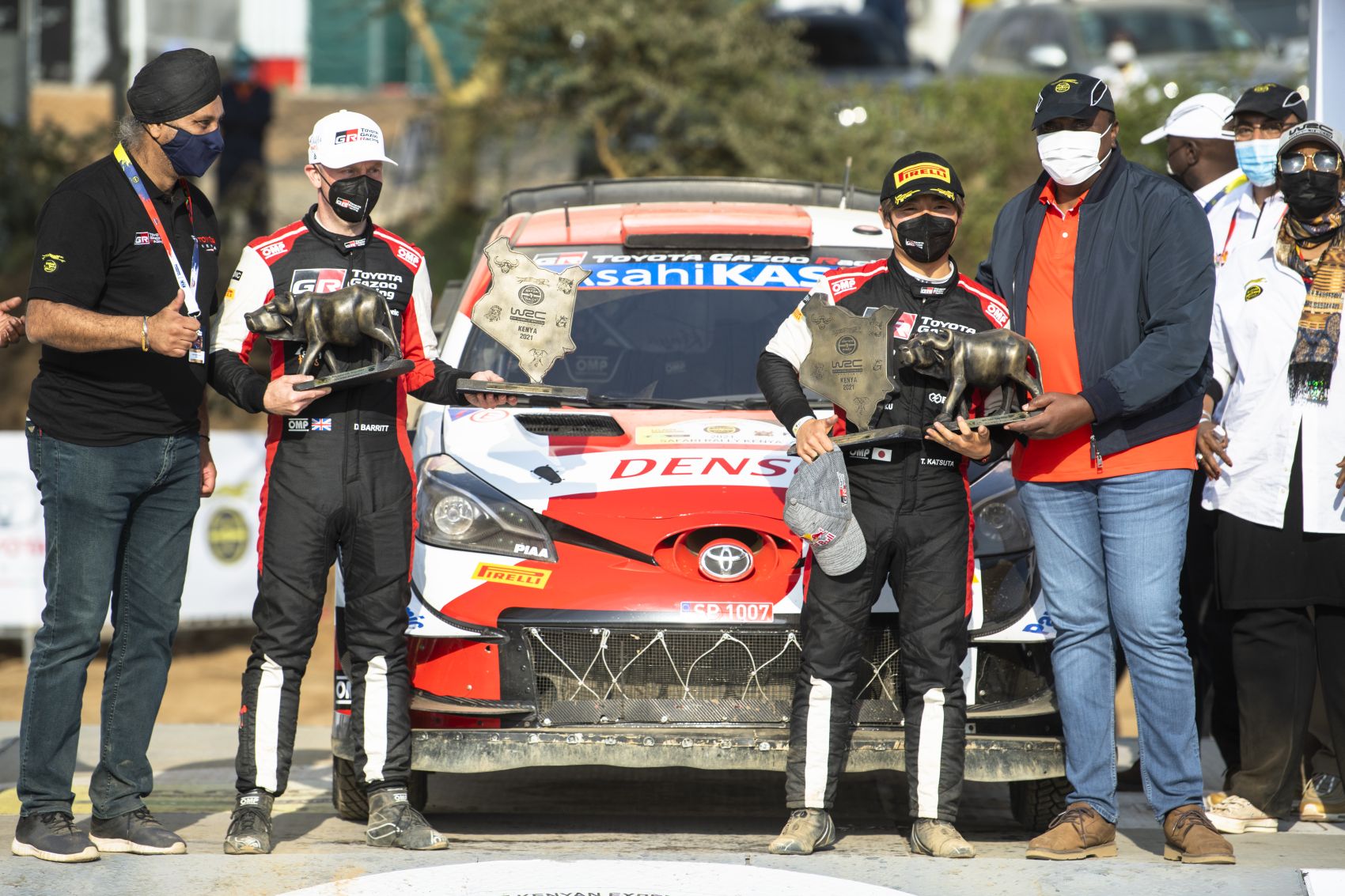 Katsuta nem akar osztozni Ogier-vel