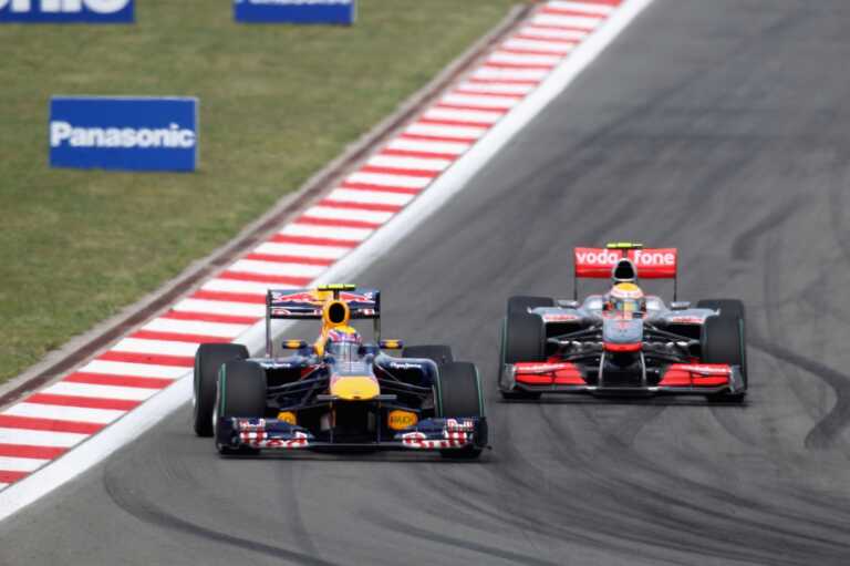 Mark Webber, Lewis Hamilton, Red Bull, McLaren