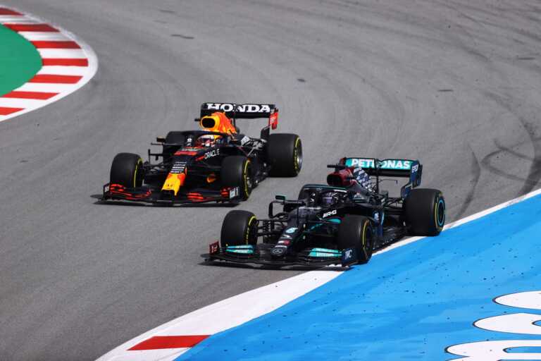 Max Verstappen, Lewis Hamilton, Mercedes, Red Bull, f1
