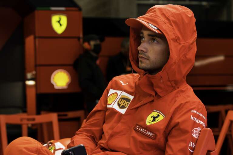Capelli: Leclerc nem első számú pilóta a Ferrarinál