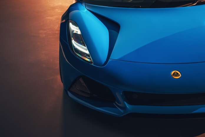 Lotus Emira, Wuhan