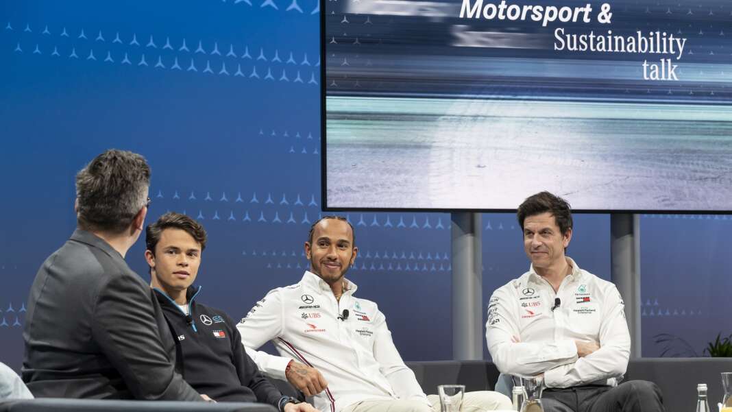 Danny Hornigold , Markus Schäfer, toto wolff, nyck de vries, lewis hamilton