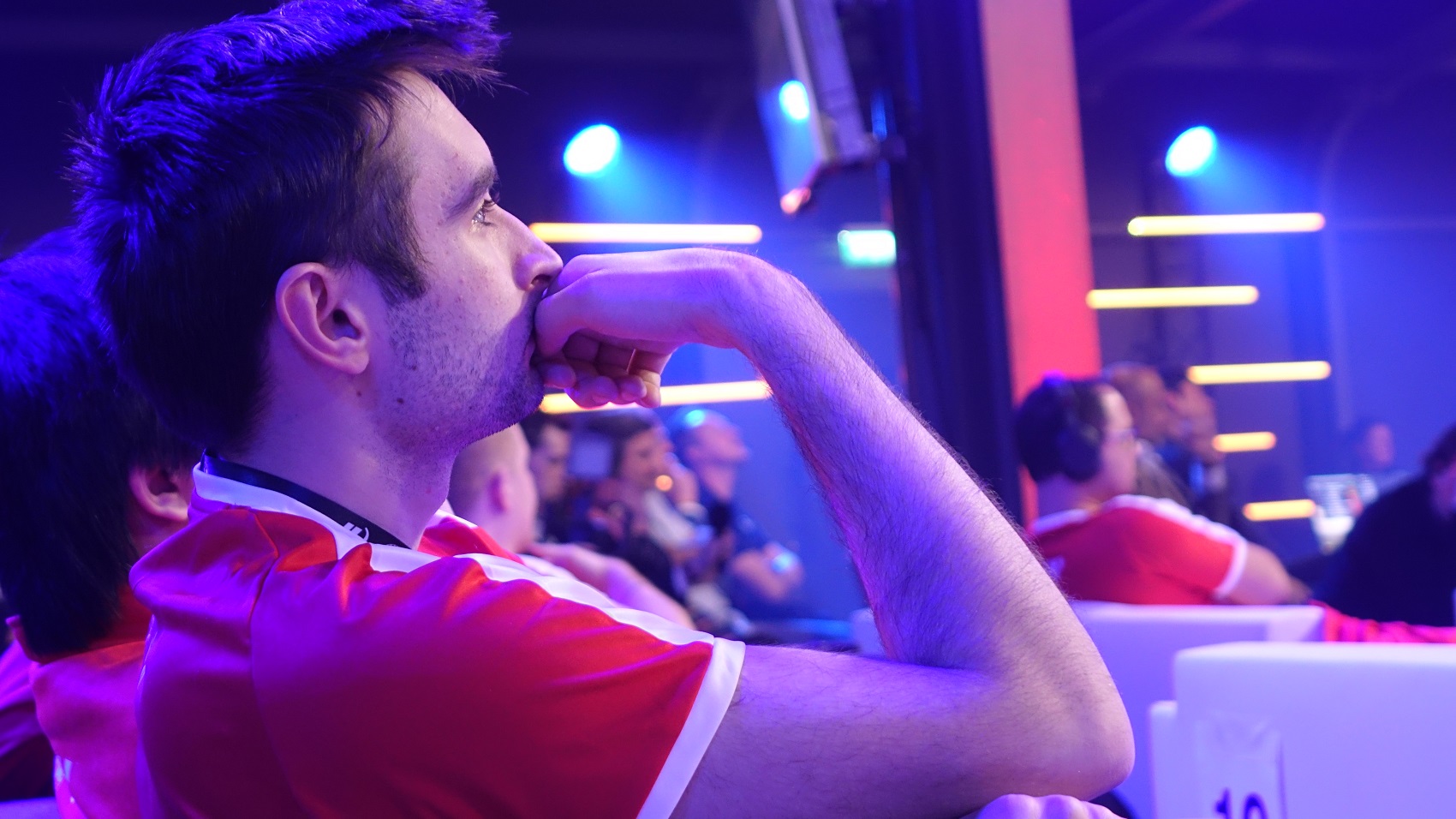 Blazsán Patrik magabiztos vezetéssel világbajnoki döntős!