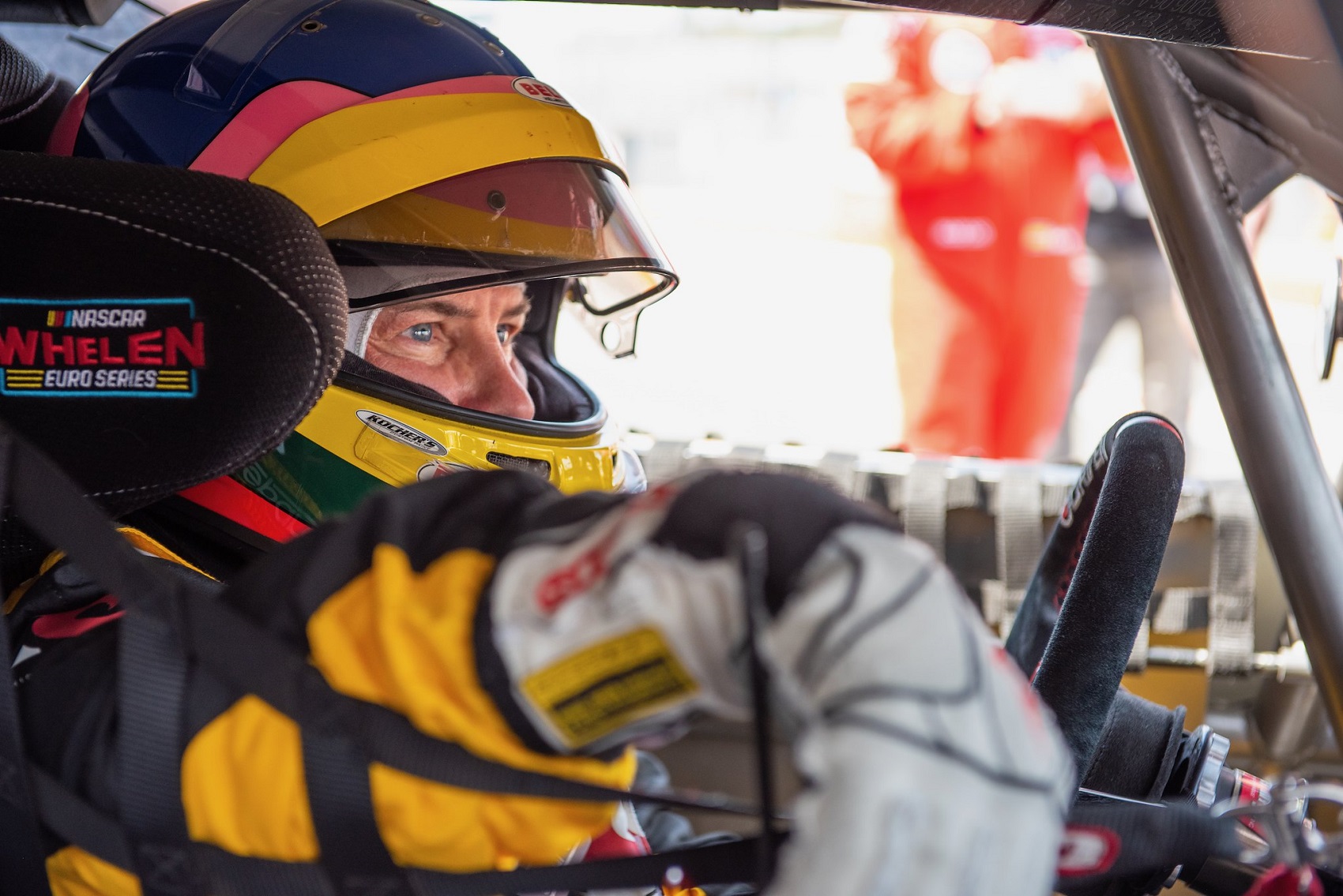 Villeneuve megszerezte első NASCAR Euro Series győzelmét!