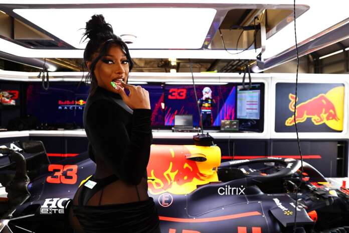 Megan Thee Stallion, Brundle