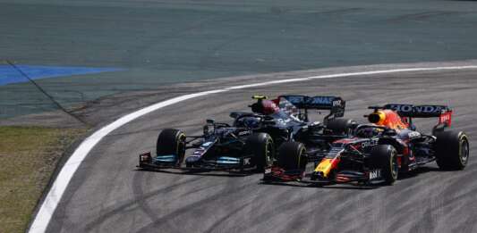 Lewis Hamilton, Max Verstappen, Mercedes, Red Bull, pályáróól