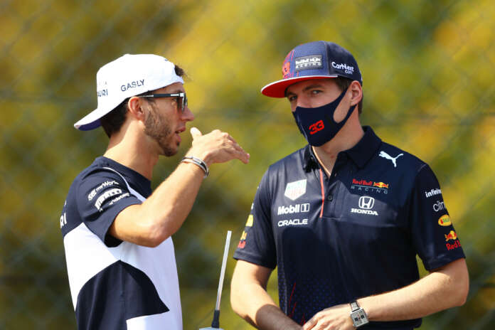 Max Verstappen, Pierre Gasly, racingline.hu