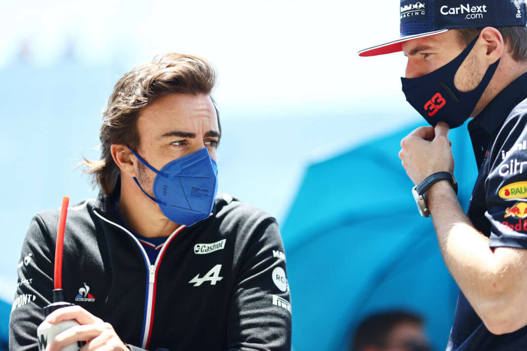 Fernando Alonso, Max Verstappen, racingline.hu
