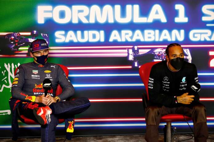 Lewis Hamilton, Max Verstappen, Red Bull, Mercedes, nap versenyzője
