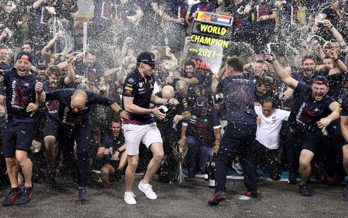 Max Verstappen, Red Bull