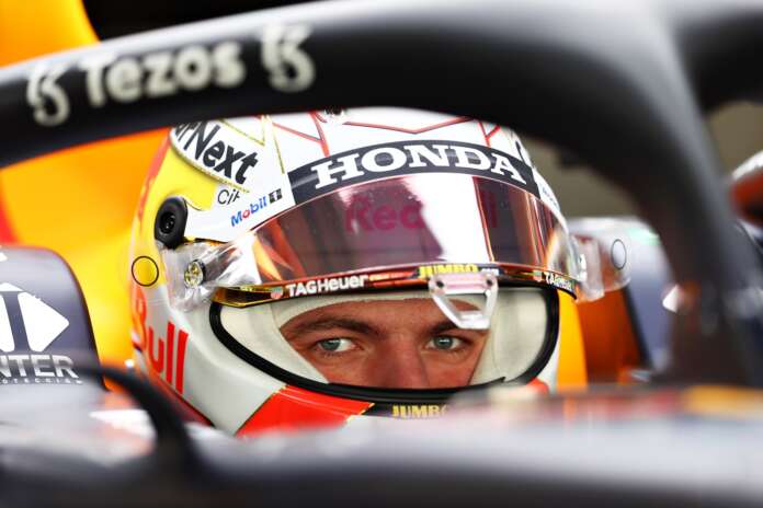 Verstappen Abu Dhabi teszt