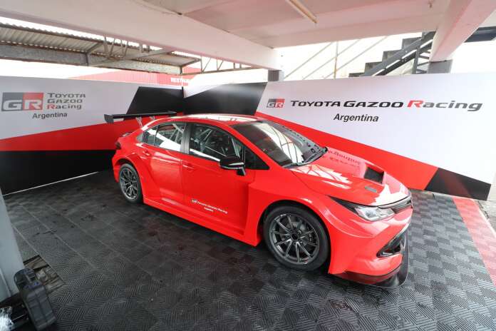 Toypta, racingline