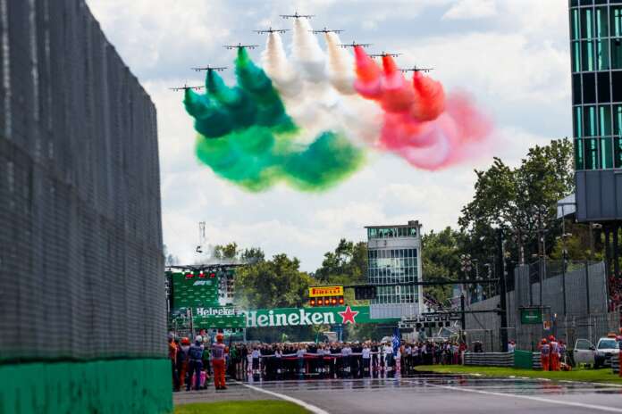 Frecce Tricolori, forma-1