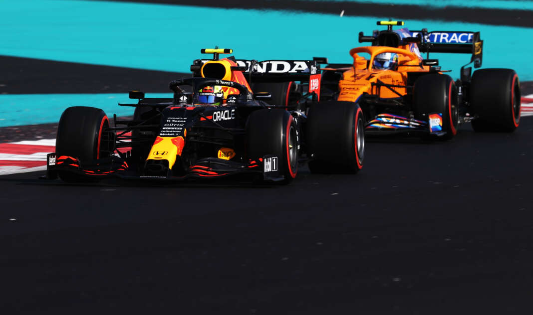 McLaren, Red Bull, racingline