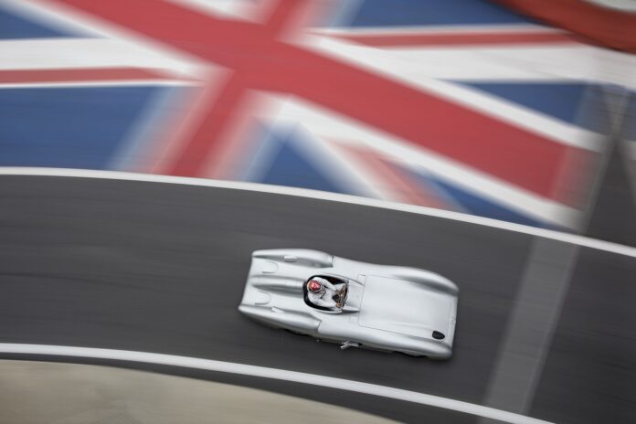 lewis hamilton, Mercedes-Benz W 196 R
