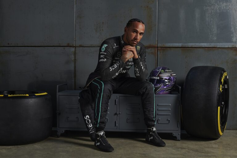 Hamilton pénzbüntetésre számít az FIA gála kihagyása után