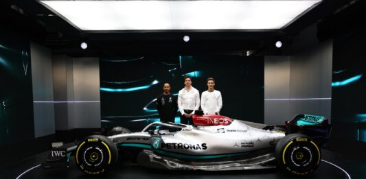 Lewis Hamilton, Toto Wolff, George Russell. Mercedes