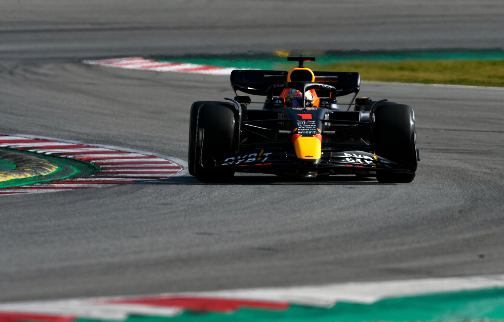 Verstappen szerint érezhetően könnyebb lett követni a másikat