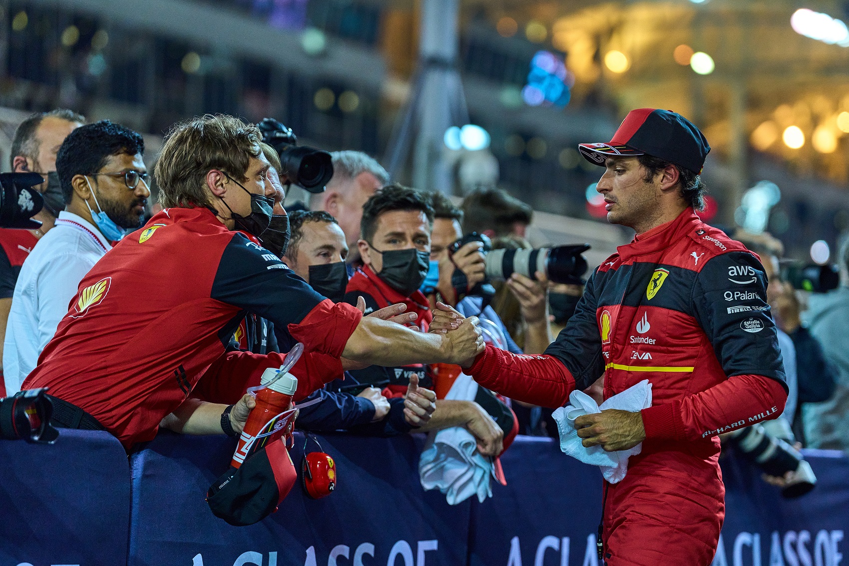 Villeneuve szerint Sainz az idei bajnokesélyes