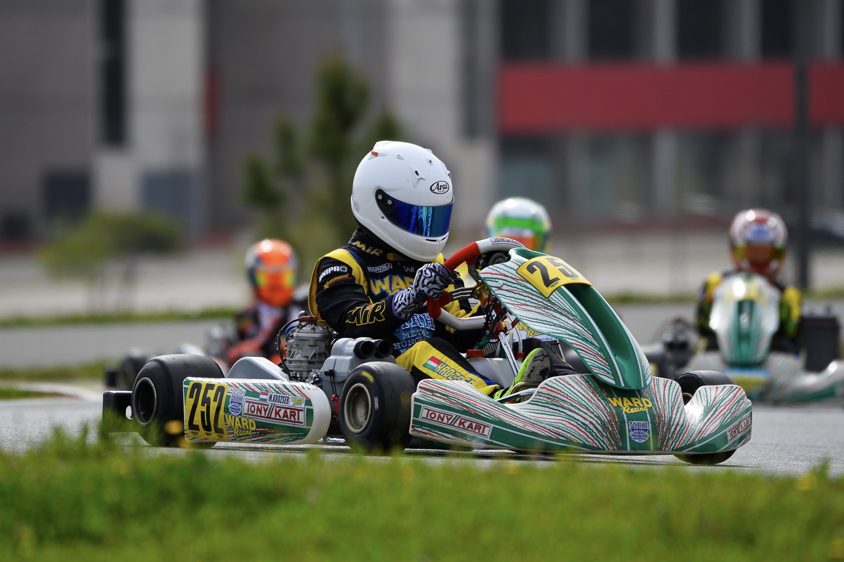 MHH Kart Team: Gumi és aszfalt kombinációja