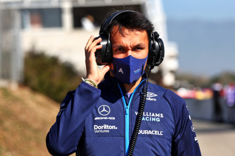Alexander Albon (THA) Williams Racing, racingline.hu
