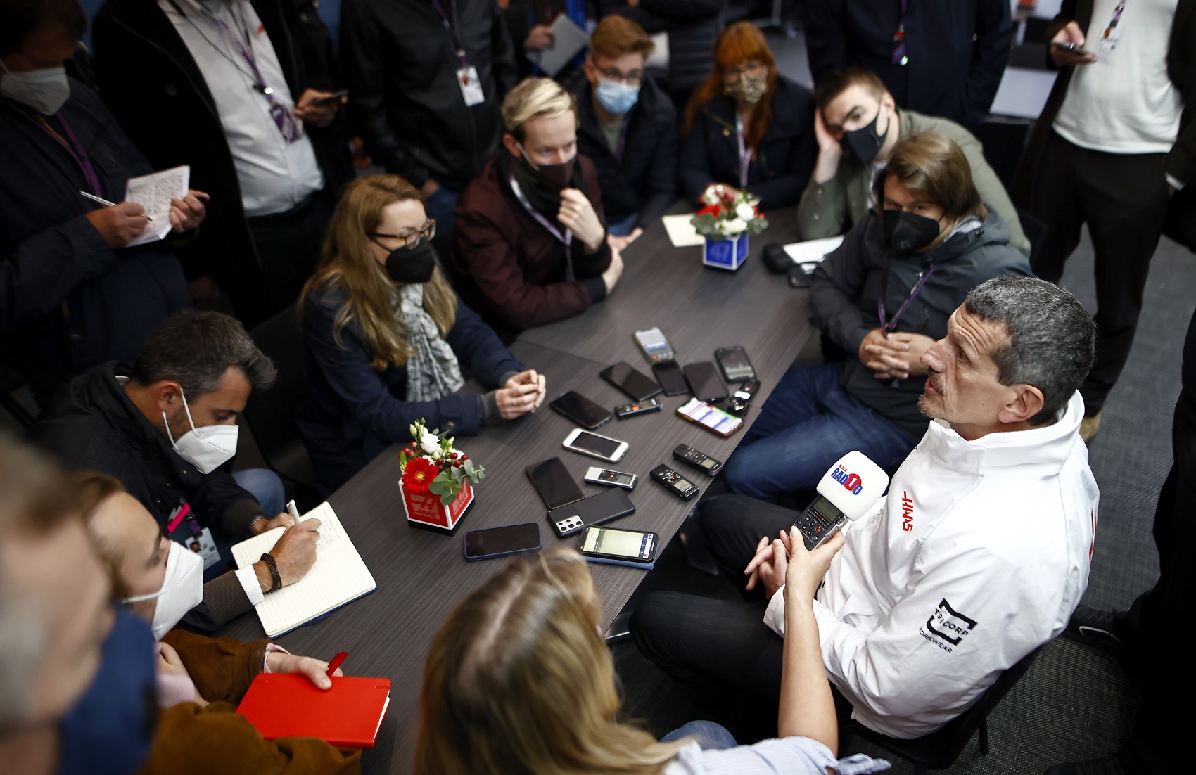 Mick Schumacher cáfolja, hogy a Haas másolná a Ferrarit