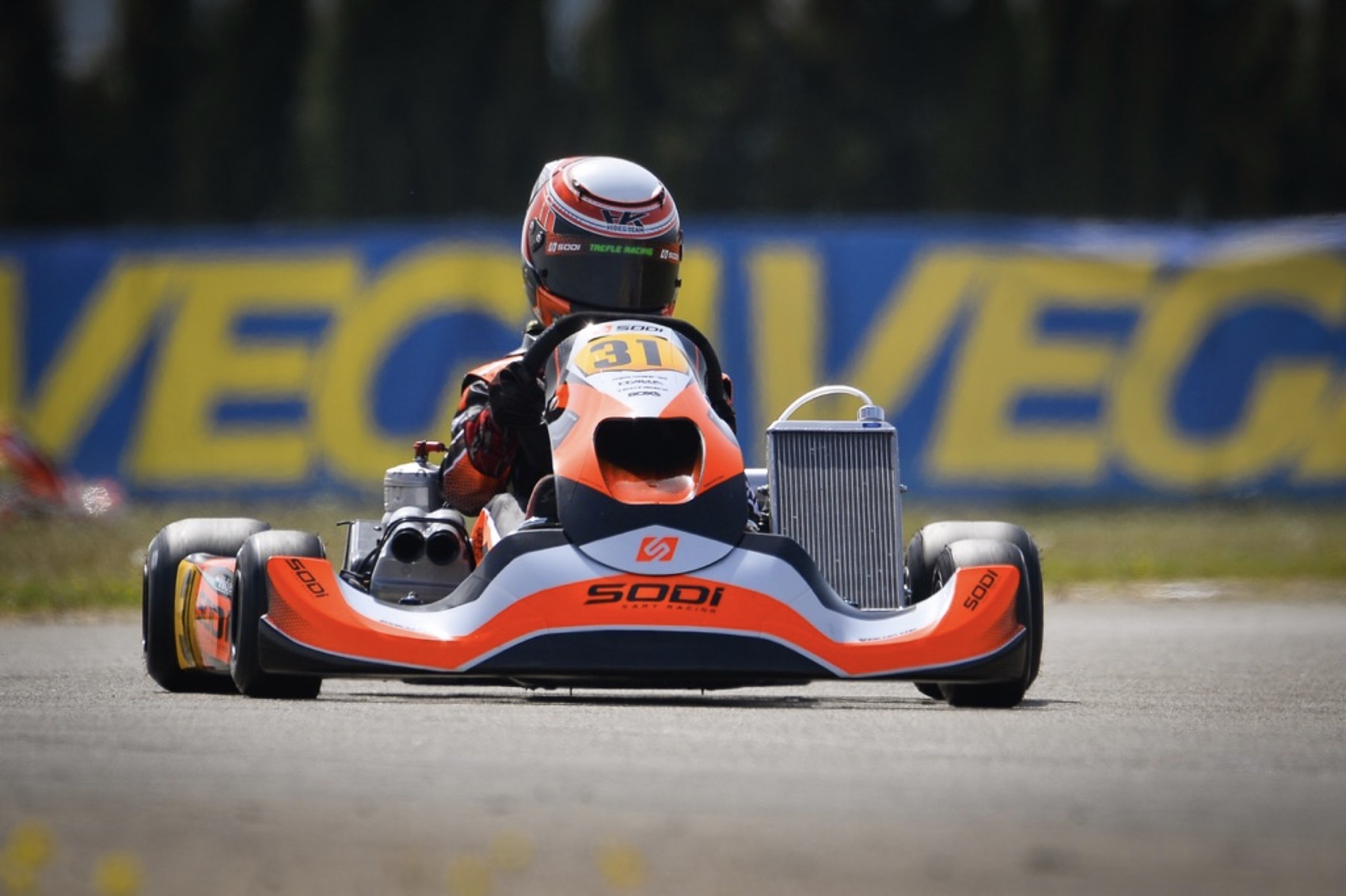 Hideg Ádám top 10-ben nyitott a Sodikarttal