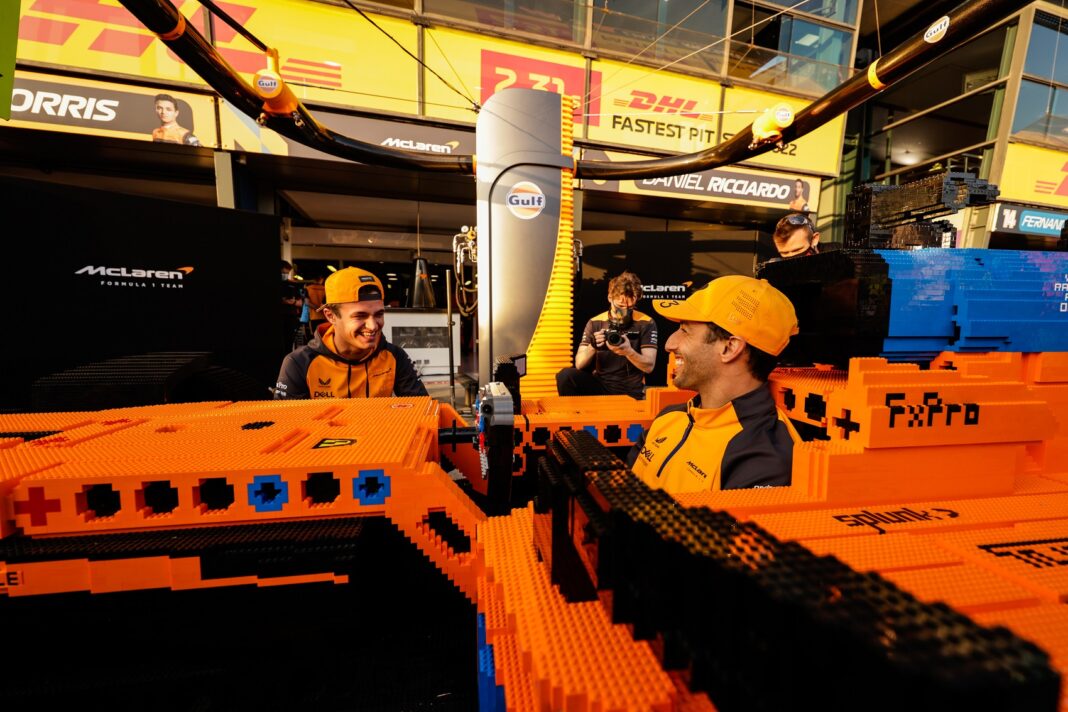 Lando Norris, Daniel Ricciardo, McLaren, LEGO