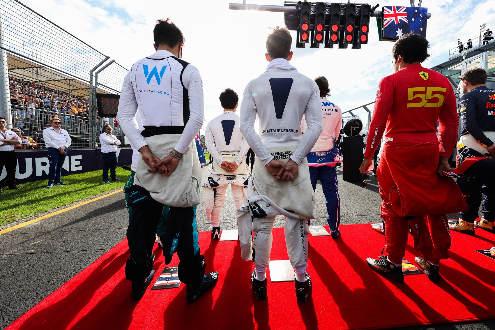 Elégedetlenek a költségvetési sapkával a Forma-1-es paddockban