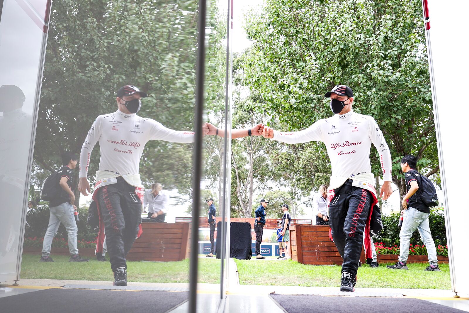 Az FIA a versenyzők alsóneműjét vizslatja