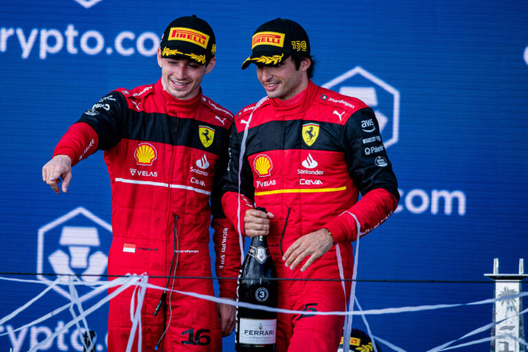 Binotto tagadja, hogy a Ferrari kettős győzelmet dobott el Miamiban