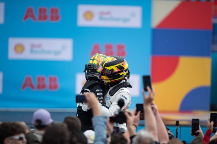 Vandoorne, Vergne, racingline