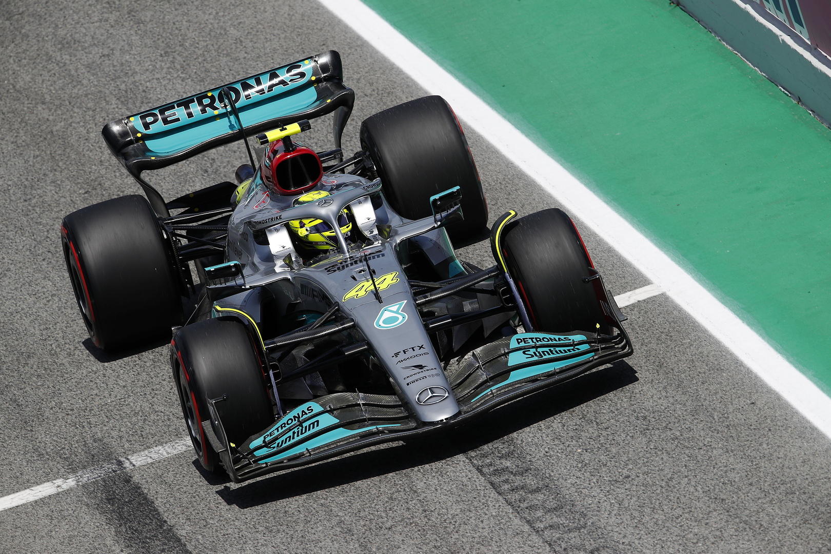 Montoya szerint meglepő volt Hamilton rádióüzenete