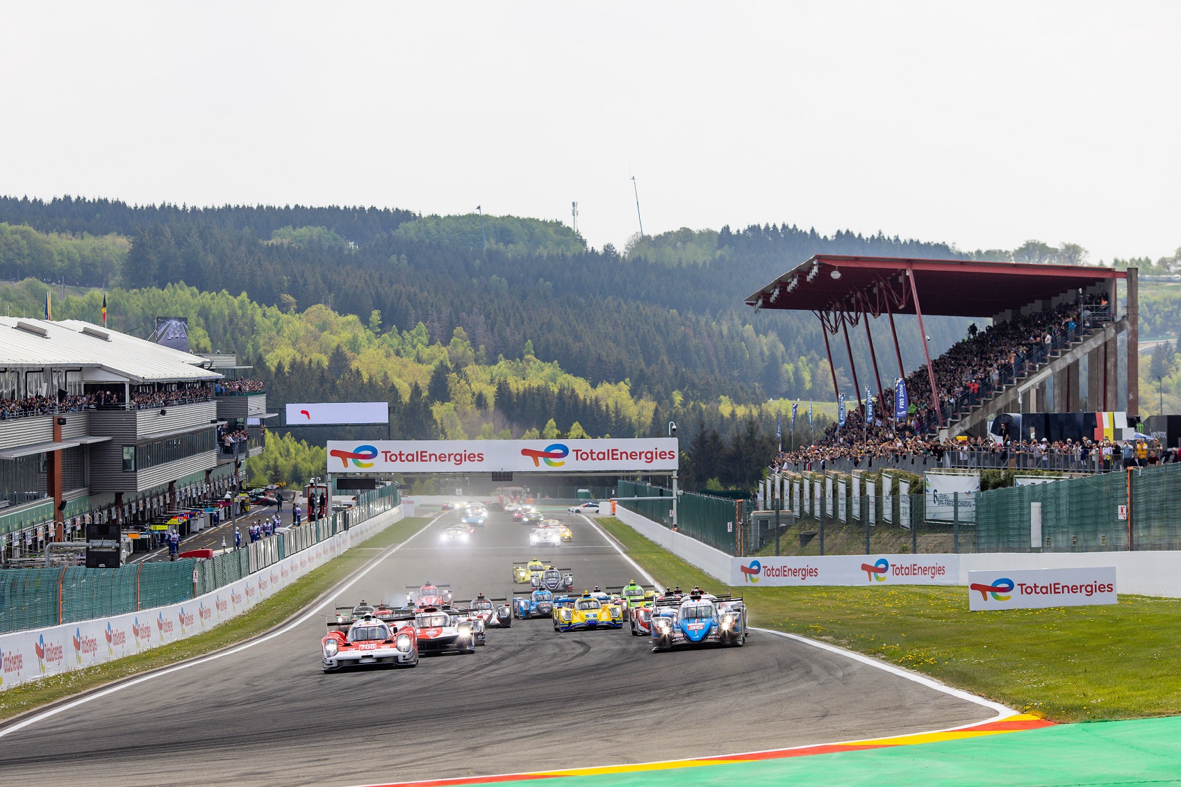 LMP2-es autó is dobogóra állt a WEC spái versenyén