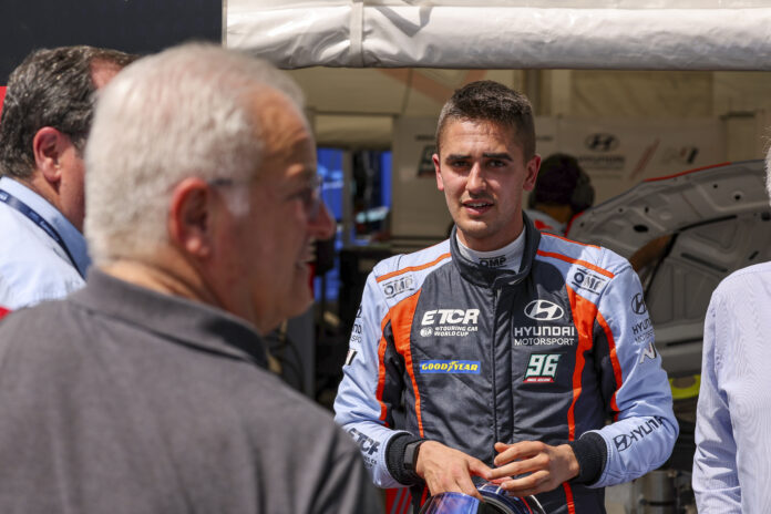Azcona, racingline