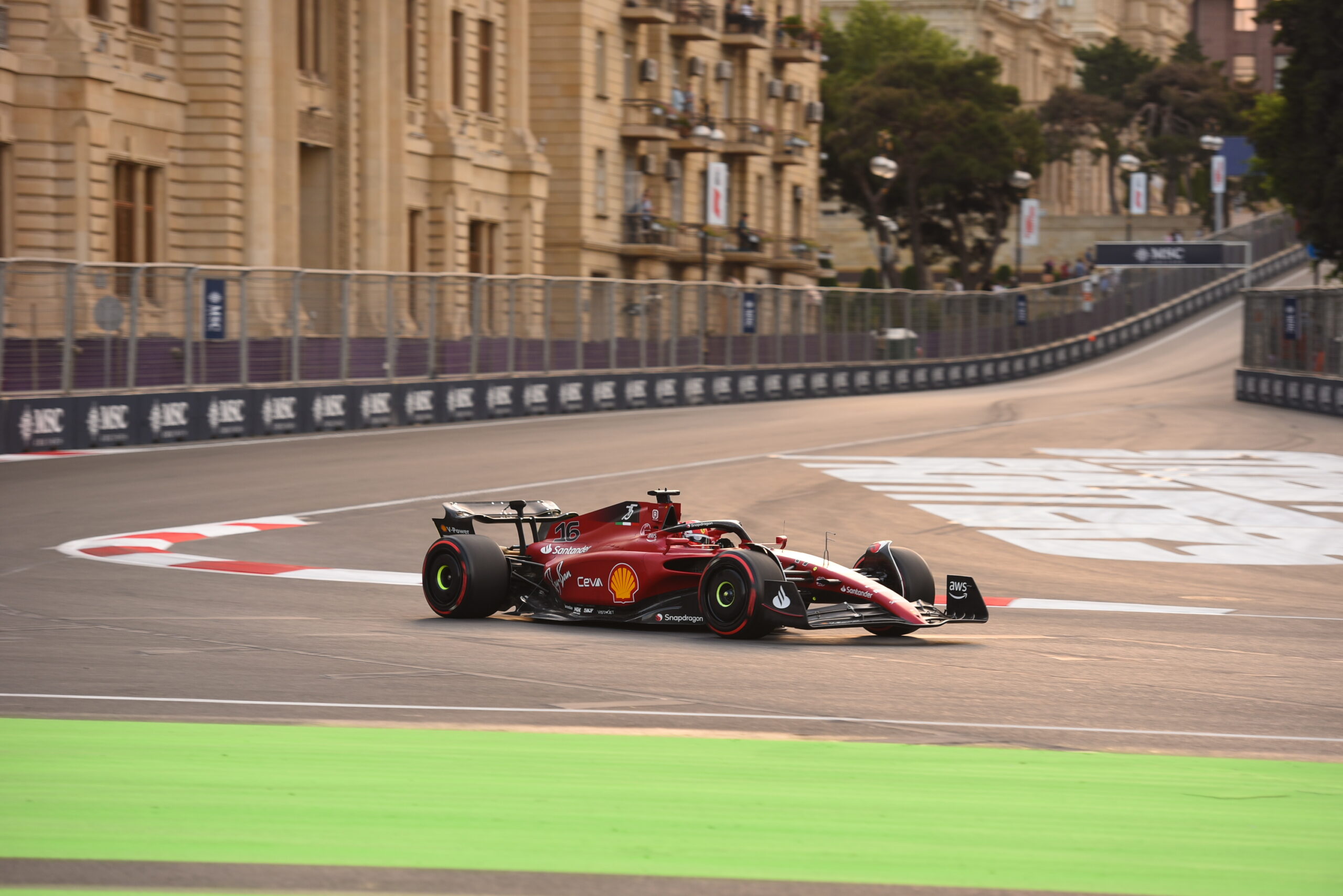 Leclerc meglepődött, Sainz a hiba ellenére is bizakodik