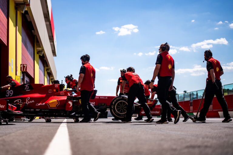 Shwartzman 130 kört tett meg Mugellóban a tavalyi Ferrarival