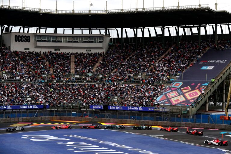 Tiszteletkör stadionban – így ünnepelhet a Formula E új bajnoka