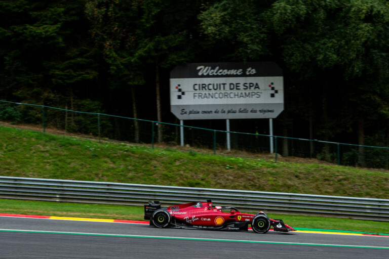 Leclerc a Ferrari újabb hibájáról: Nem egy nagy ügy