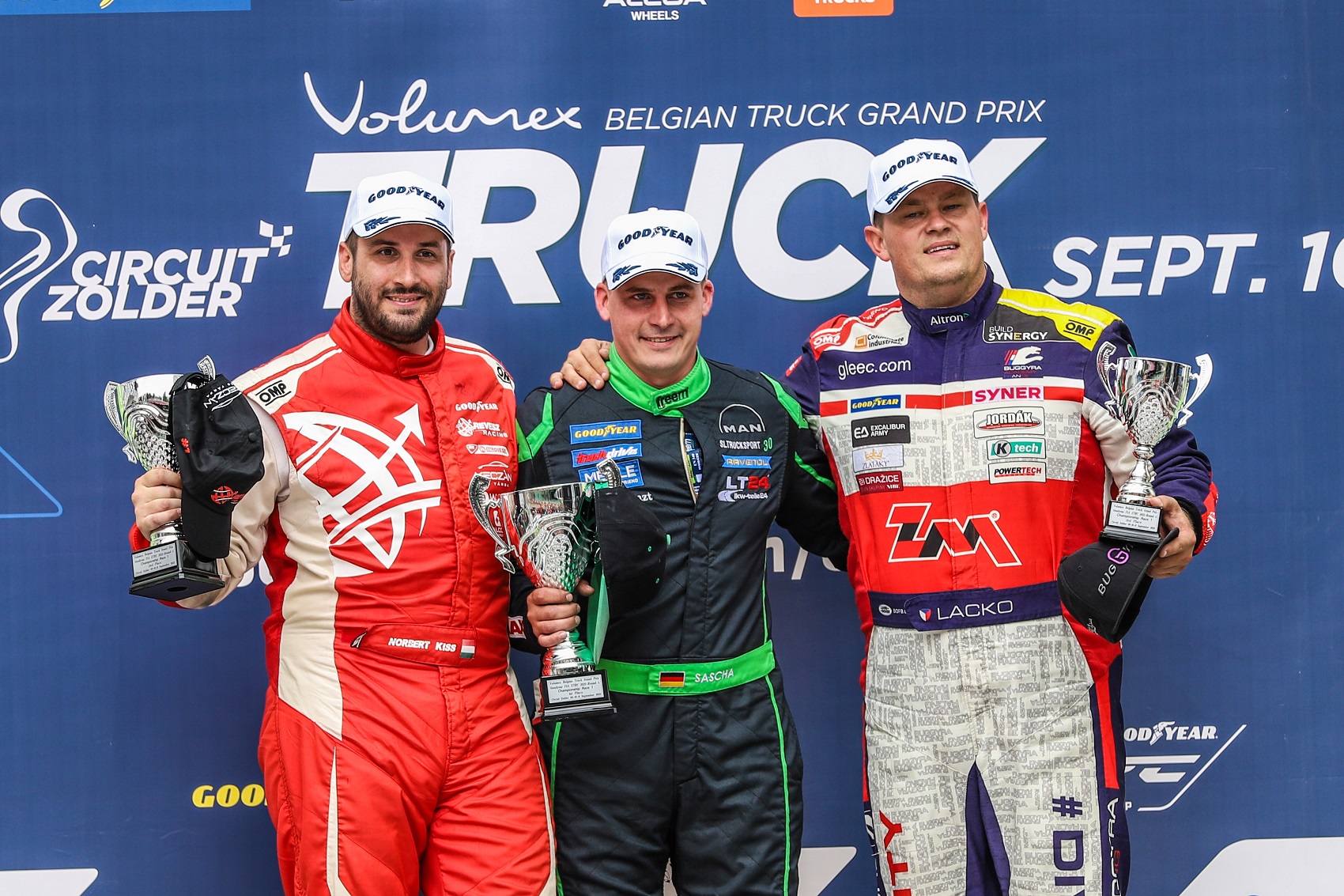 Újabb első rajtkocka és két dobogó Zolderben