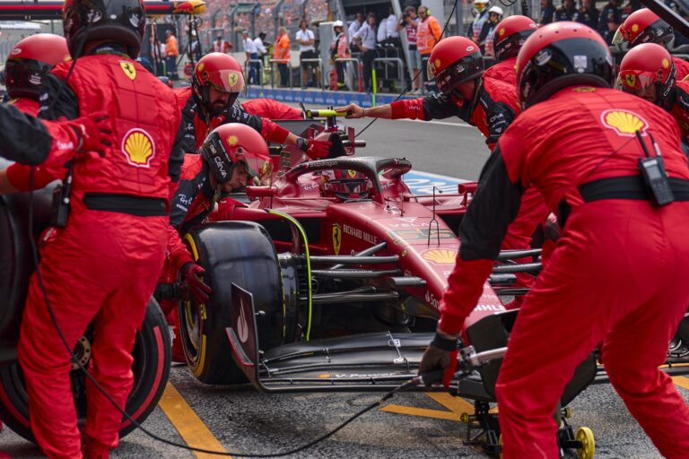 6 másodperccel kevesebb ideje volt a Ferrarinak előkészülni…